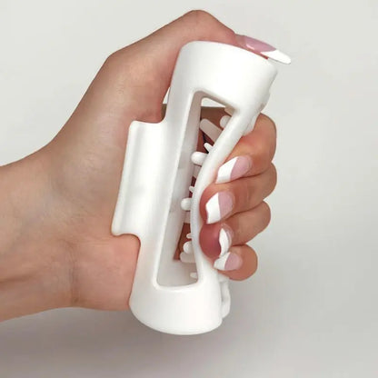 Flexible Silicone Claw Clip – Soft, Non-Slip Hold for All Hair Types